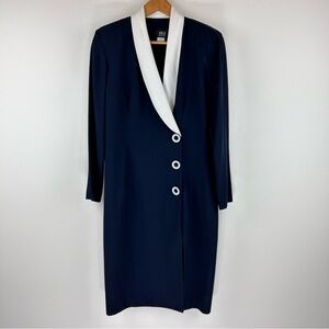 Vintage JSJ Petites Women’s Classic Wrap Suit Dress. Size 9/10.